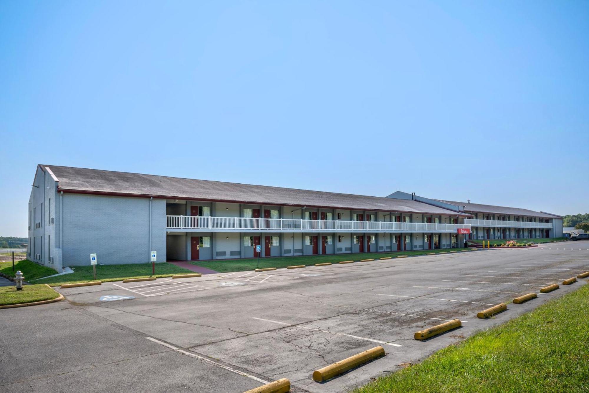 Red Roof Inn Doswell - Kings Dominion Екстер'єр фото